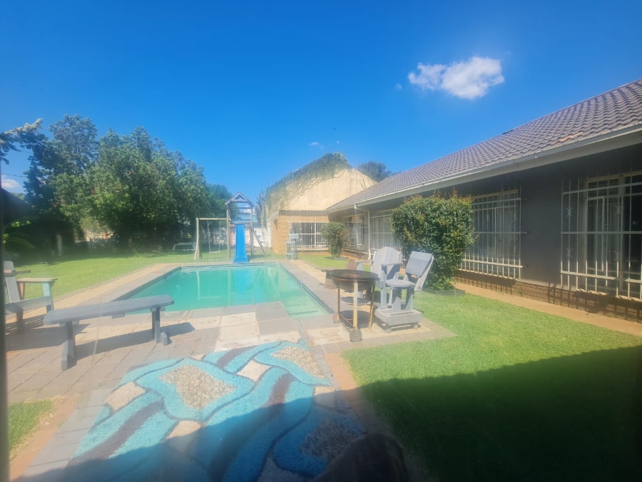 3 Bedroom Property for Sale in Stilfontein Ext 4 North West